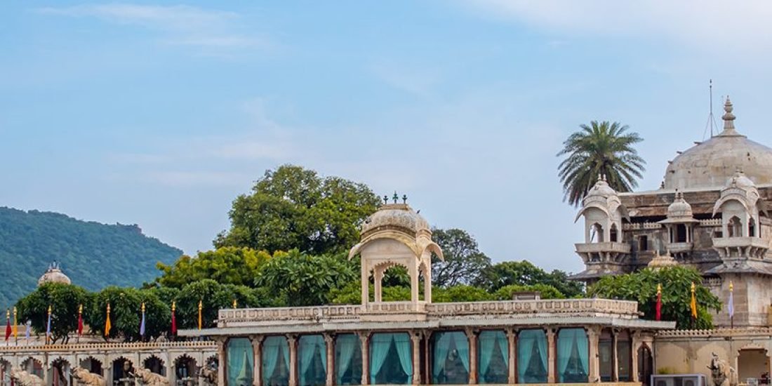 jag-mandir-palace-udaipur-rajasthan-city-ff